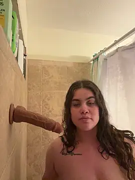 Islandmamita online show from June 2026 05:52:01 AM