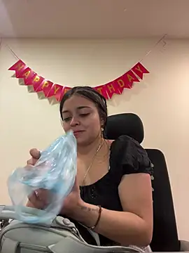 Snapshot of Selene__Ferrer chatting on April 2026 01:13:02 PM Selene Ferrer online show from April 2026 01:13:02 PM