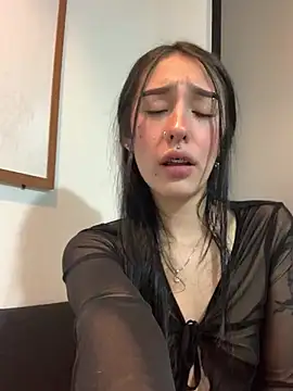 NickieCute- online show from April 2026 09:50:02 PM
