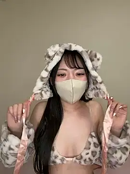 Snapshot of seira6666 chatting on May 2026 12:30:01 PM seira6666 online show from May 2026 12:30:01 PM