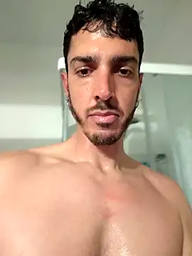 Snapshot of Bucefalo2024 chatting on April 2026 04:12:02 PM Bucefalo2024 online show from April 2026 04:12:02 PM