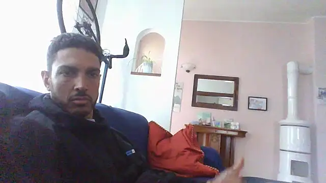 Snapshot of Bucefalo2024 chatting on May 2026 06:50:01 AM Bucefalo2024 online show from May 2026 06:50:01 AM