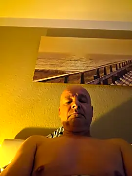 mannohmann5 online show from June 2026 05:56:02 AM