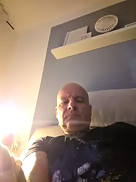mannohmann5 online show from July 2026 07:43:02 PM