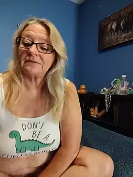 RavensLove online show from June 2026 11:32:01 PM