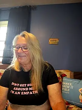 RavensLove online show from May 2026 04:05:01 PM