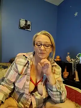 RavensLove online show from June 2026 06:12:01 PM
