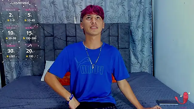 Snapshot of IhanKing chatting on June 2026 07:30:02 PM IhanKing online show from June 2026 07:30:02 PM