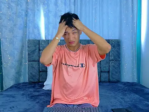 IhanKing online show from April 2026 07:26:01 PM