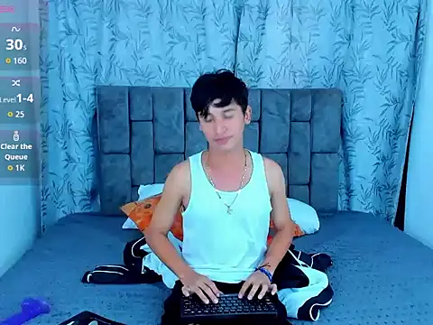 IhanKing online show from June 2026 08:02:01 PM