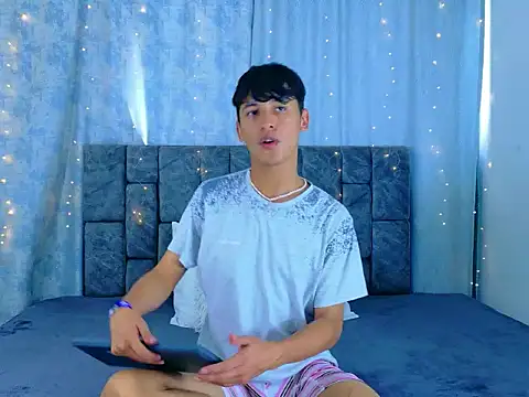 IhanKing online show from May 2026 07:13:02 PM