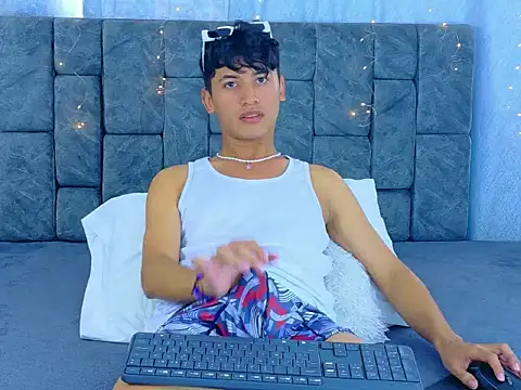 IhanKing online show from May 2026 01:36:01 PM