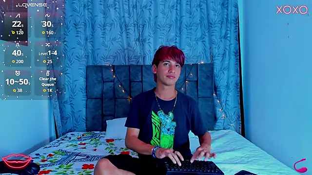 Snapshot of IhanKing chatting on July 2026 07:54:02 PM IhanKing online show from July 2026 07:54:02 PM