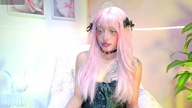 Snapshot of VaLuu__ chatting on June 2026 12:49:01 PM VaLuu online show from June 2026 12:49:01 PM