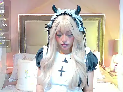 VaLuu   online show from June 2026 01:11:02 PM