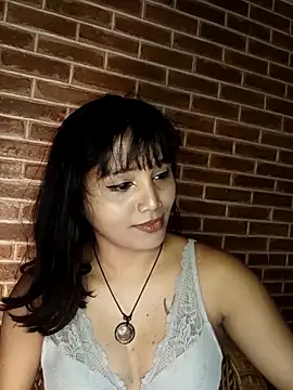 jellyyynspicyyy online show from May 2026 08:00:02 PM