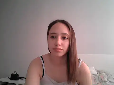 Snapshot of DarkMirel chatting on May 2026 01:07:01 PM DarkMirel online show from May 2026 01:07:01 PM