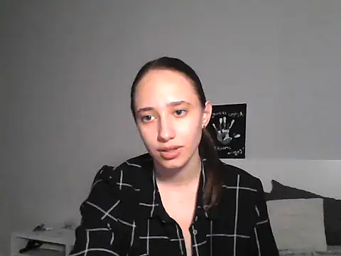 Snapshot of DarkMirel chatting on June 2026 06:46:02 PM DarkMirel online show from June 2026 06:46:02 PM