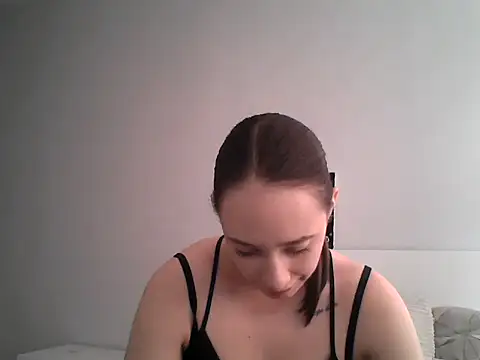 Snapshot of DarkMirel chatting on May 2026 12:27:02 PM DarkMirel online show from May 2026 12:27:02 PM