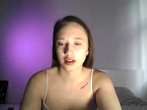 Snapshot of DarkMirel chatting on April 2026 04:54:01 PM DarkMirel online show from April 2026 04:54:01 PM