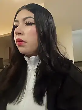 Emiily  Evans online show from April 2026 02:00:01 PM