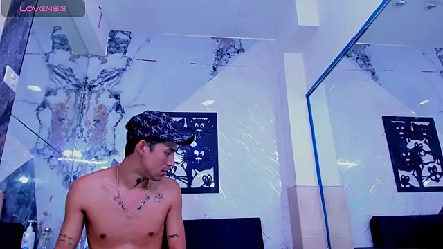 Snapshot of Axxel_26 chatting on April 2026 07:58:02 PM Axxel 26 online show from April 2026 07:58:02 PM