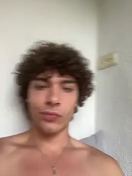 Jokerquin69 online show from April 2026 07:29:02 PM