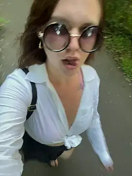 SweetLikaaa online show from June 2026 06:49:01 PM