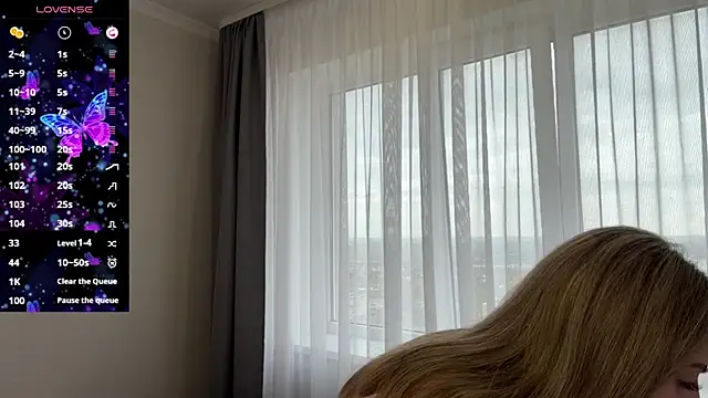 Snapshot of SavageSigh chatting on April 2026 12:32:02 PM SavageSigh online show from April 2026 12:32:02 PM