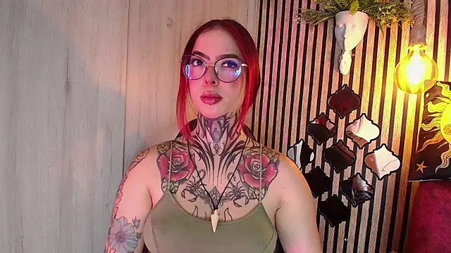Atenea Red online show from May 2026 09:58:02 PM