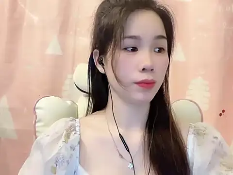 Luna3579 online show from May 2026 07:23:01 AM