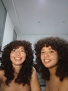 Chloe and Violeta online show from July 2026 01:51:02 AM