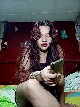 Linaydeif online show from April 2026 12:35:01 AM