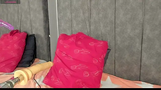 kiara78sweet online show from April 2026 01:40:01 PM