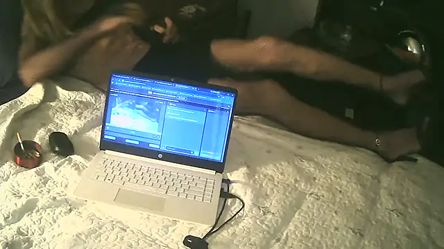 punkwhitebitchboy4rent online show from April 2026 06:24:01 PM