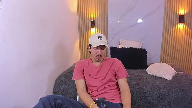 Iam OttoAndrew online show from April 2026 04:08:02 AM