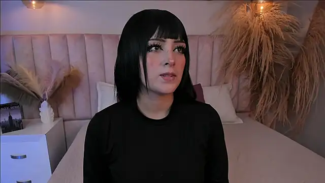 Darcy baker online show from April 2026 03:20:01 AM