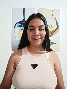 Snapshot of Silvana2927 chatting on July 2026 07:39:02 AM Silvana2927 online show from July 2026 07:39:02 AM
