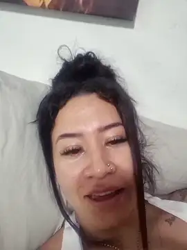 AngelMartinss online show from April 2026 04:44:02 PM