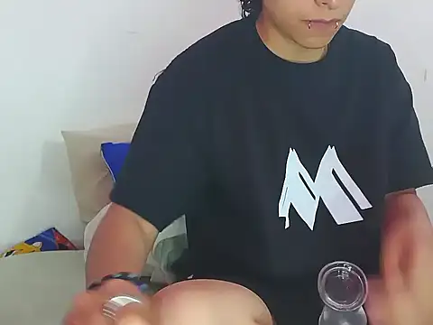LatinHeatX22 online show from May 2026 08:23:01 PM