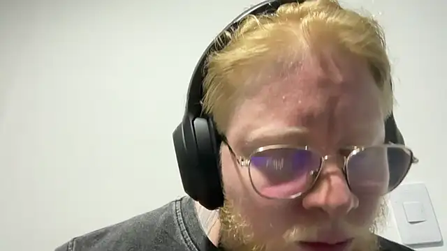 lucas mike online show from April 2026 05:12:01 AM