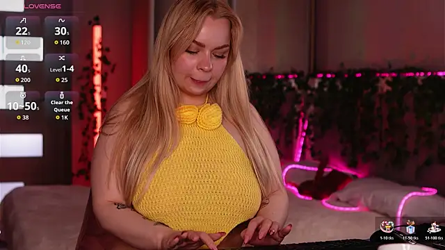 LisaLove3 online show from May 2026 07:56:01 AM