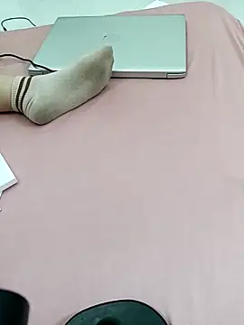 Snapshot of Labury chatting on April 2026 08:31:02 AM Labury online show from April 2026 08:31:02 AM