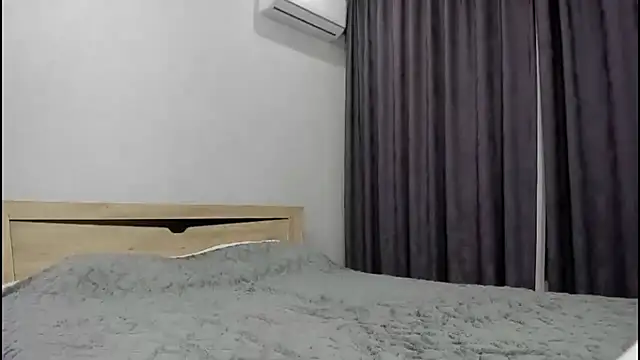 CandybbYY online show from April 2026 09:10:01 AM