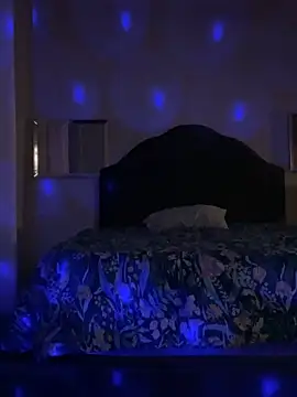 1niteinparis online show from May 2026 04:28:02 AM