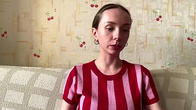 AdriannaBill online show from May 2026 04:07:02 PM