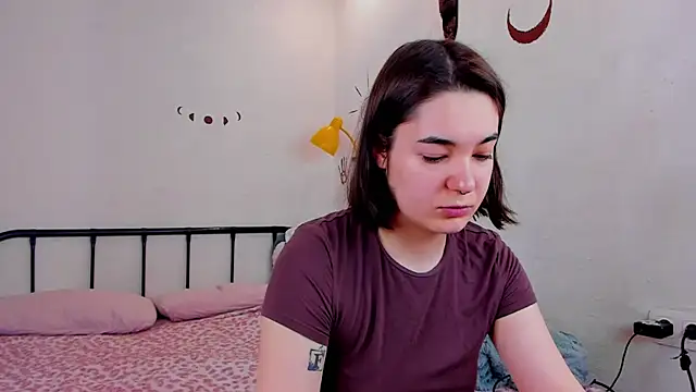LiyaFly online show from May 2026 05:16:02 AM