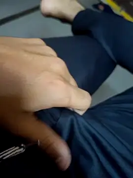 sexy boyhyderbad online show from April 2026 12:43:01 PM