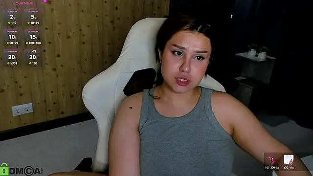 Snapshot of nicolewoss chatting on June 2026 03:28:02 AM nicolewoss online show from June 2026 03:28:02 AM
