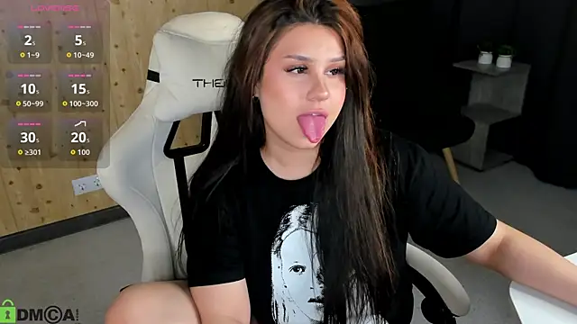 Snapshot of nicolewoss chatting on July 2026 03:07:01 AM nicolewoss online show from July 2026 03:07:01 AM